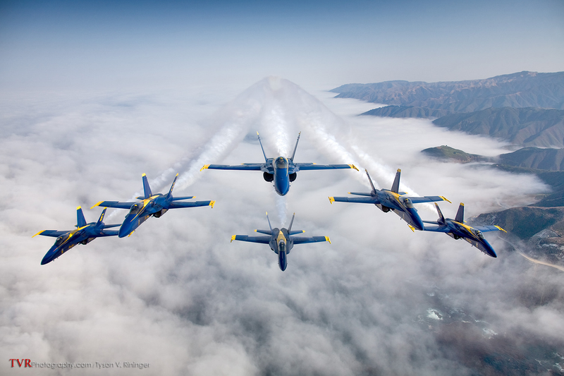 Illustration for article titled All These Jaw-Dropping Airplane Images Were Taken By This Flying Photog